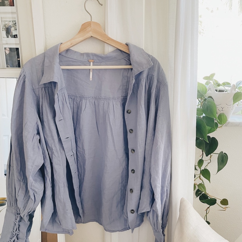 Free people | kiss kiss blouse in lupine meadow button down tie sleeve cardigan